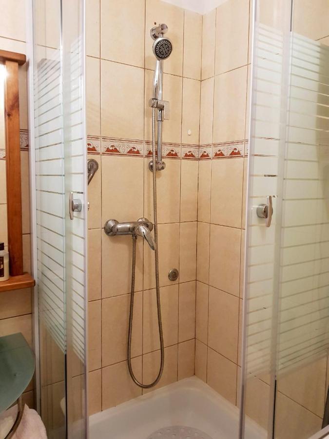 Ravagy Apartman Kecskemet Exterior photo